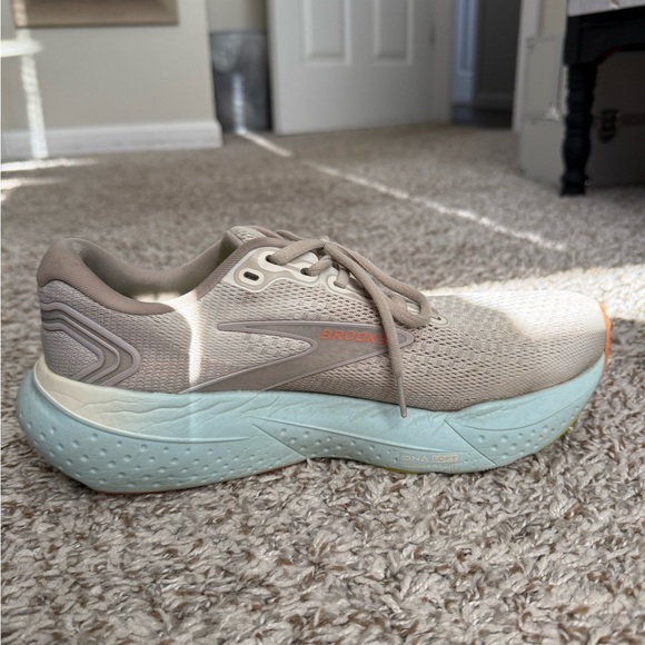 Brooks Women's Glycerin 21 Running Shoes - Picture 4 of 12